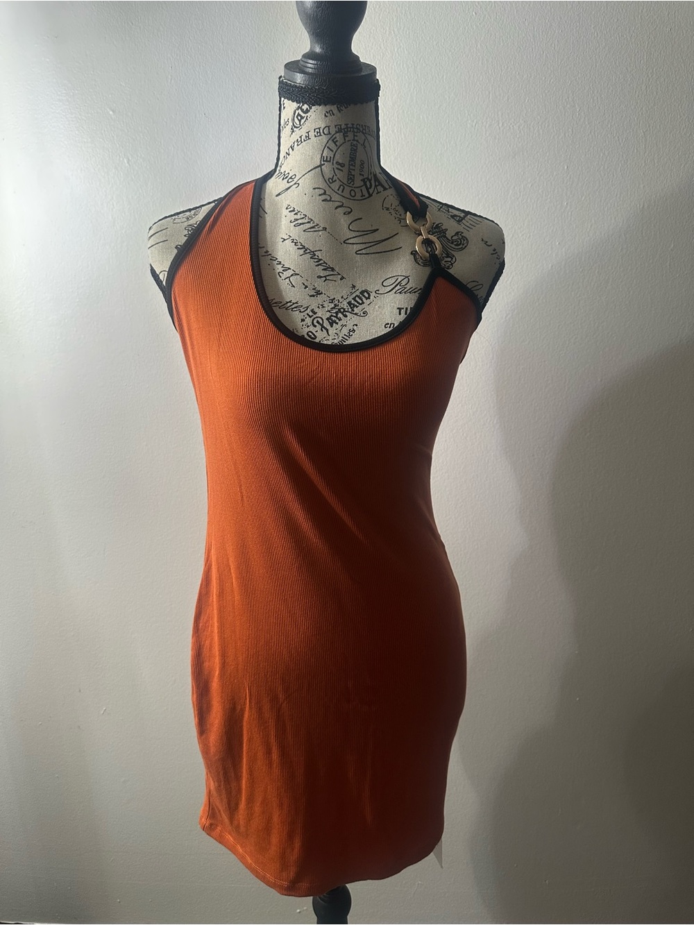 🧡 Micas Orange Ribbed-Knit Bodycon Mini Dress